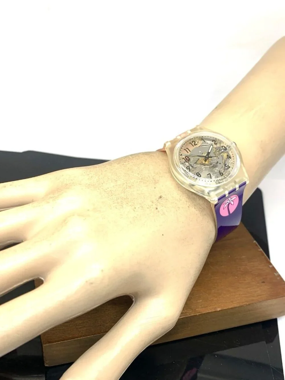 Swatch Unisex Watch GK209C Miami Swiss Quartz Pink Blue Rubber Vintage 1994 34mm